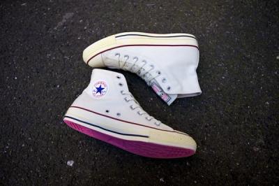 Converse Andre Saraiva Monsieur A Pink Chuck Taylor Pair Side 1