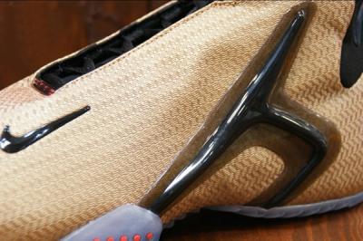 Nike Zoom Hyperflight Lion Midfoot Detail 1