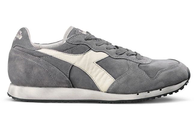 得価新作】 DIADORA - 未使用新品 26 Diadora Heritage Trident C SWの