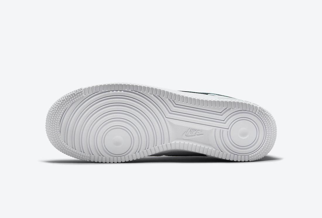 nike bolt swoosh