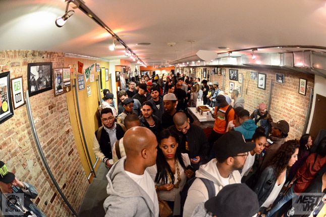 Shop West Nyc New Balance Mt580 Alpine Guide Launch Crowd 1