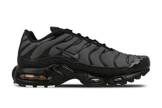 nike air max plus womens black