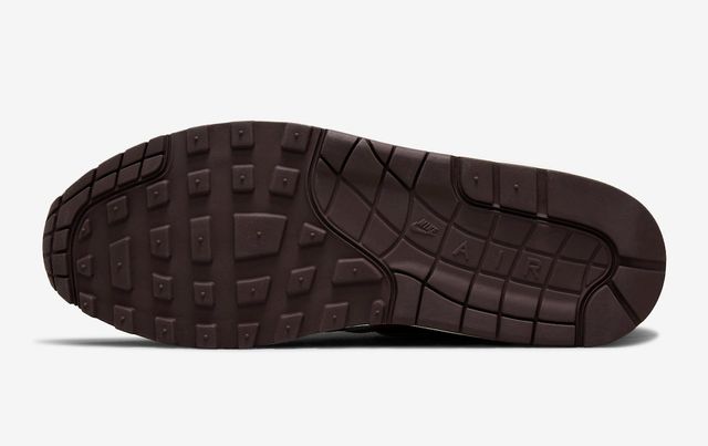 Release Date: Patta x Nike Air Max 1 'Rush Maroon' DO9549-001 - Sneaker ...