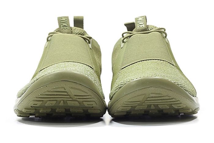 nike air current slip on