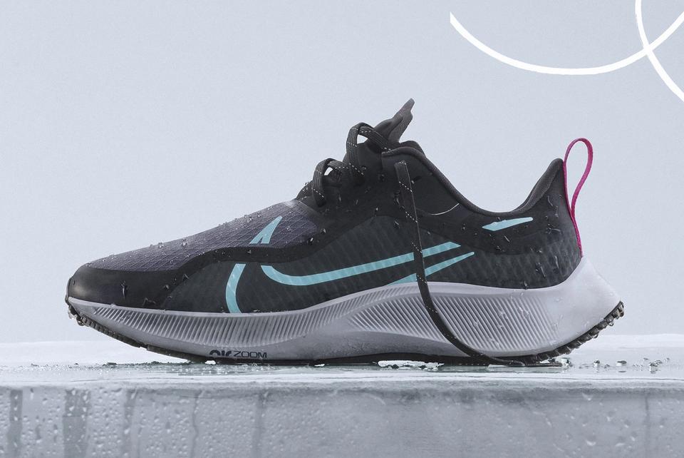 nike rain sneakers