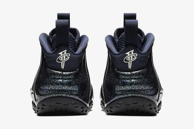 Nike Air Foamposite One Obsidian Glitter 4
