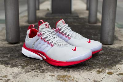 Nike Air Presto Grey Red Feature