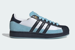 adidas Superstar