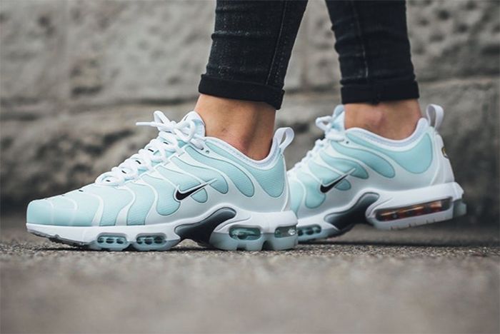 nike air max plus tn ultra glacier blue