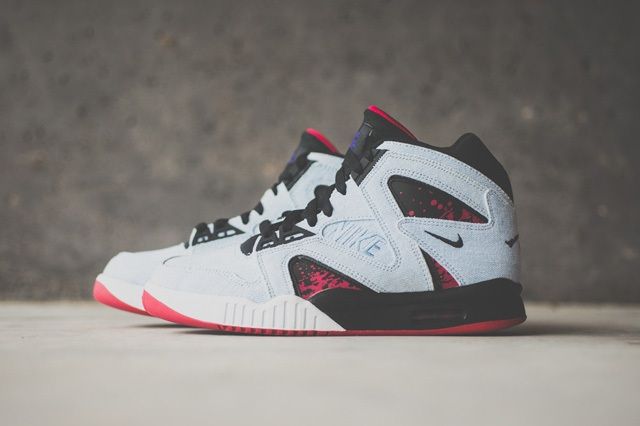 nike air tech challenge hybrid washed denim