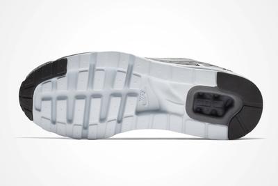 Nike Grey Pack 7