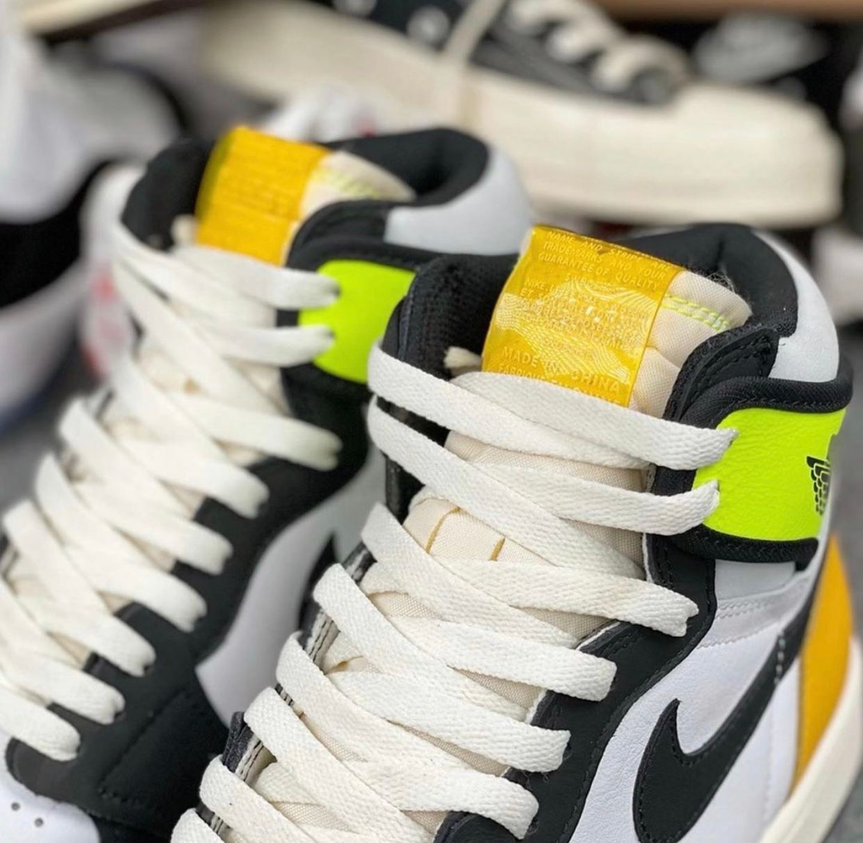 jordan 1 volt tongue