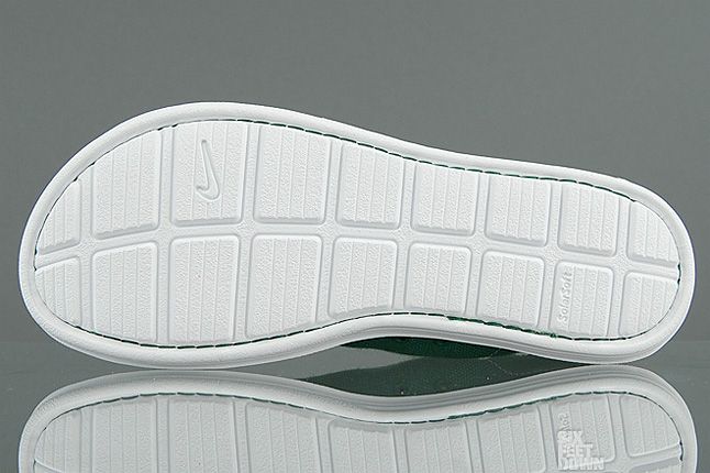 nike waffle cruiser