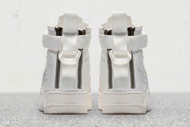 Nike SF Air Force 1 Mid (Triple Ivory) - Sneaker Freaker