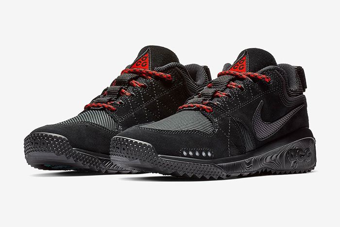 The Nike ACG Dog Mountain Returns in Black - Sneaker