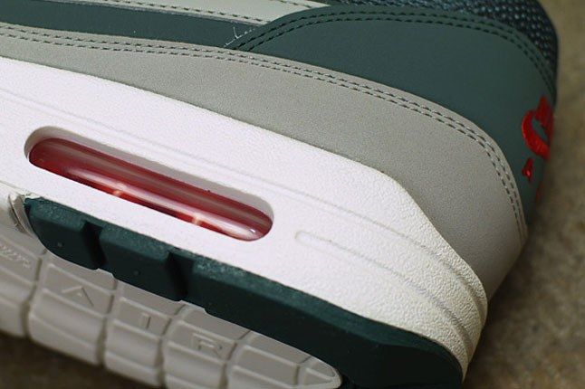 Nike Air Max Bubble 1