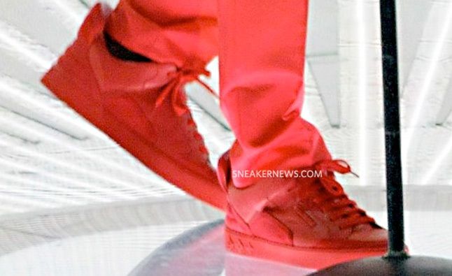 kanye west red shoes