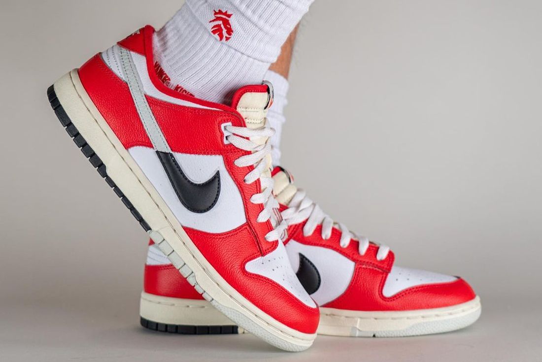 Release Date: Nike Dunk Low 'Chicago Split' - Industry News