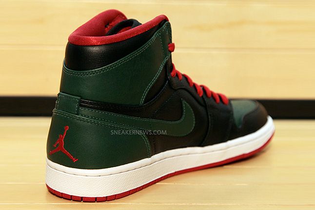 Air Jordan 1 (Gucci) - Sneaker Freaker
