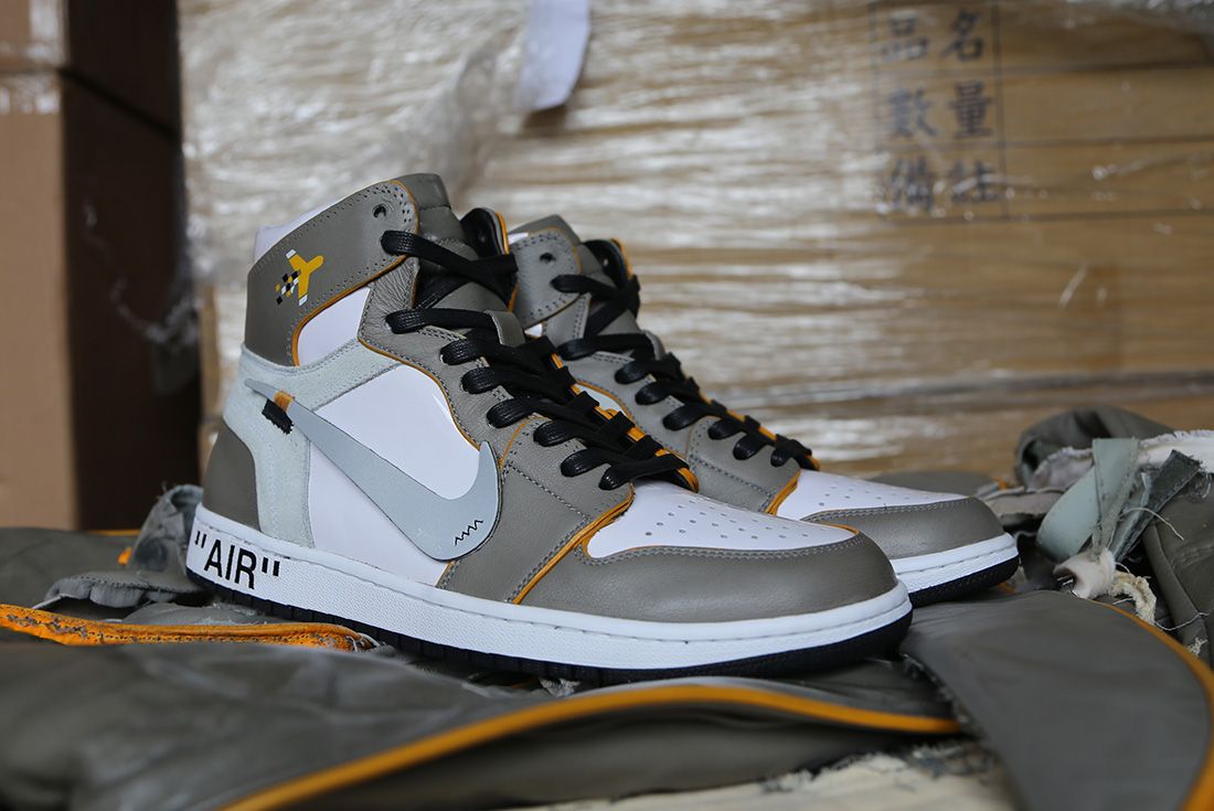 ceeze customs
