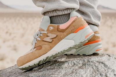 Packer Shoes New Balance 999 Tan Small
