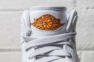 Nike Air Jordan 1 Retro 86 Kumquat Pure Platinum 1