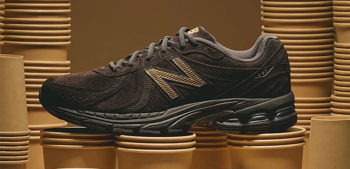 靴 27.5 Kith x New Balance 860V2 Espresso Kith Pull a Strong Shot with the New Balance 860v2 'Espresso
