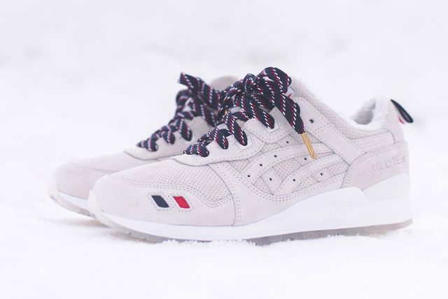 moncler asics