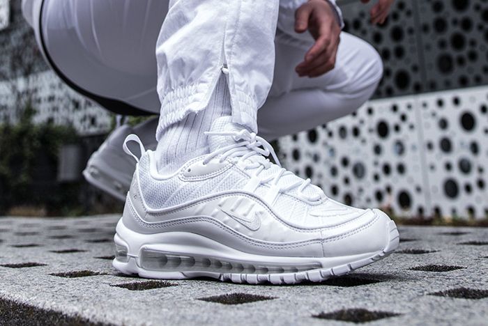 Cleanest Air Max 98s Yet 