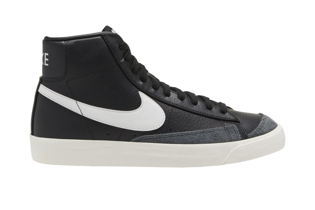 Nike Blazer Mid Black Leather Right