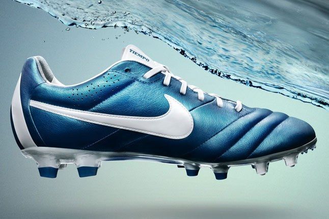Nike Tiempo Boot 1