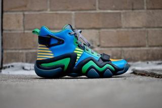 crazy 8 tennis shoes