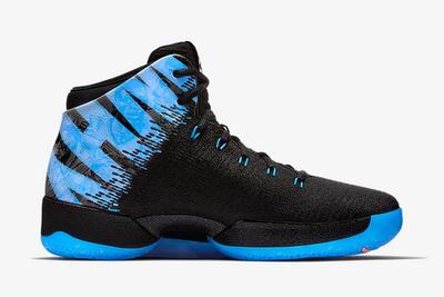 Toliq va juda chiroyli porno Keti Topuriya sikildi