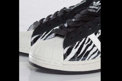 Adidas Originals Superstar 2 Zebra Toe 1