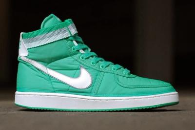 Nike Vandal Supreme Green Profile 1