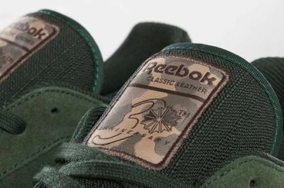 Reebok Classic Leather Utility Olive Green Tongue Detail 1