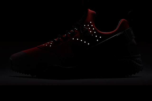 Nike Huarache Utility Blackgym Red