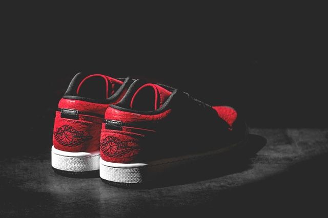 Air Jordan 1 Low Gym Red 3