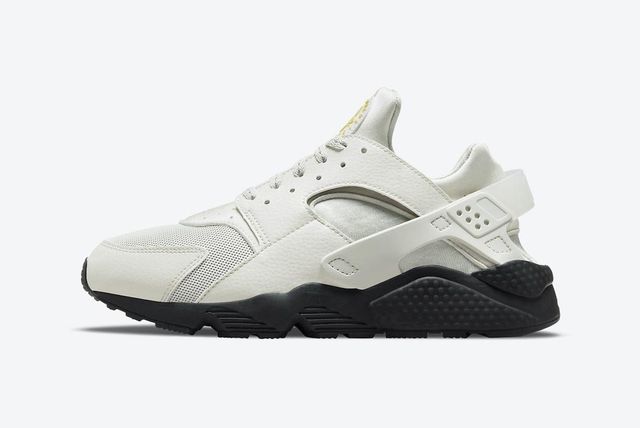sneaks up huarache