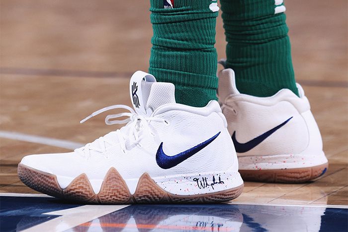 Kyrie 4 uncle drew 2025 on feet