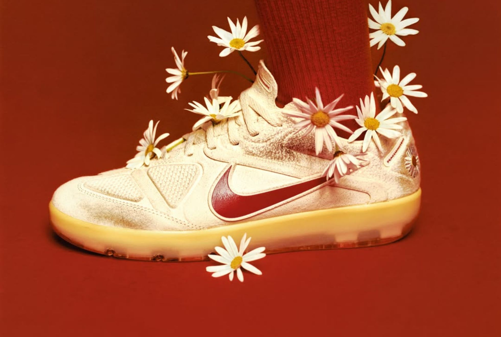 G-Dragon Is Releasing the PEACEMINUSONE x Nike Cryoshot Soon