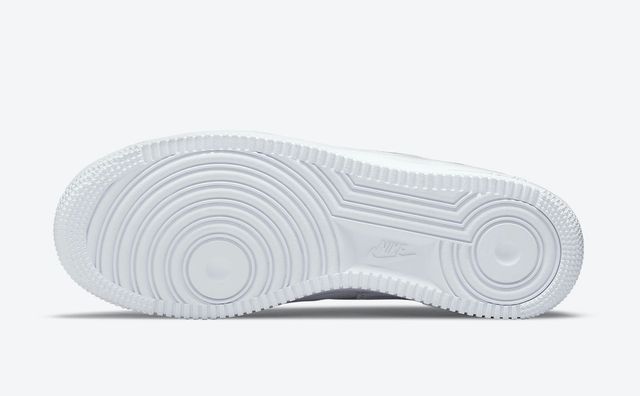 tearable air force 1