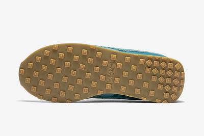 Nike Wmns Waffle Sole Pack 2