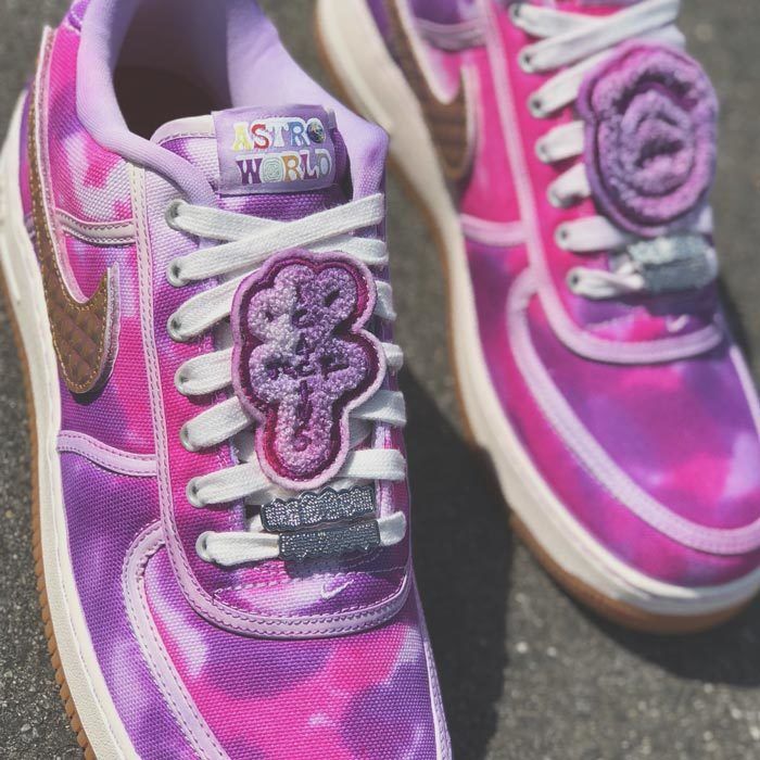 mirror brand name have a finger in the pie Mache Makes Custom 'Astroworld' Travis Scott x Nike Air Force 1s - Sneaker  Freaker