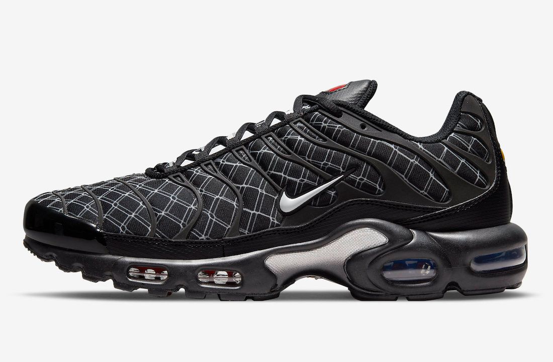 Official Images: Nike Air Max Plus ‘France’