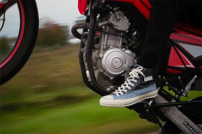 One Block Down Converse Chuck 70 Black Release Date Motorcycle