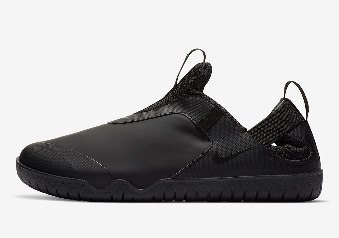 diversión Dictadura Recoger hojas Nike adds 'Triple Black' to their Medical Air Zoom Pulse - Sneaker Freaker