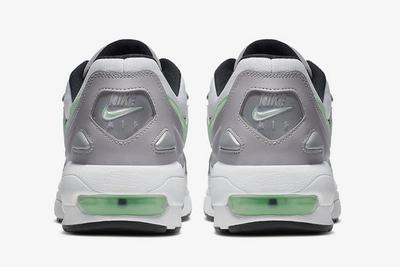 Nike Air Max2 Vast Grey Fresh Mint Heels