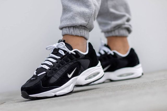 air max triax 96 black