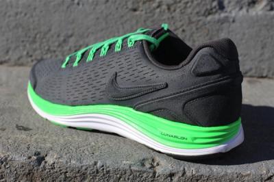 Nike Lunarglide 4 Ext Poison Green Quater Heel 1